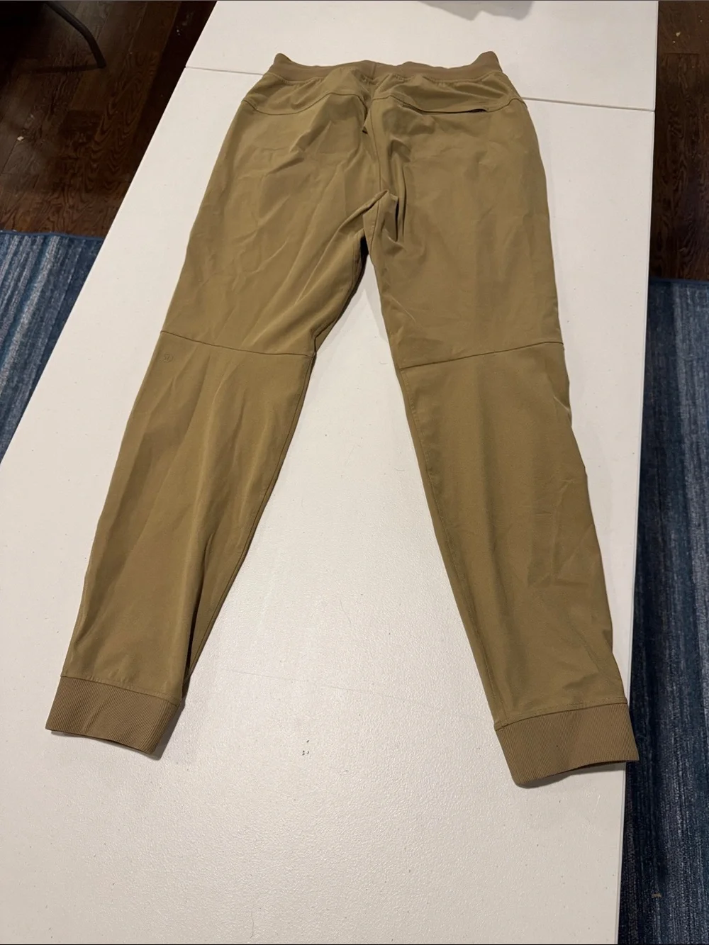 lululemon athletica Men's Khaki Drawstring Joggers